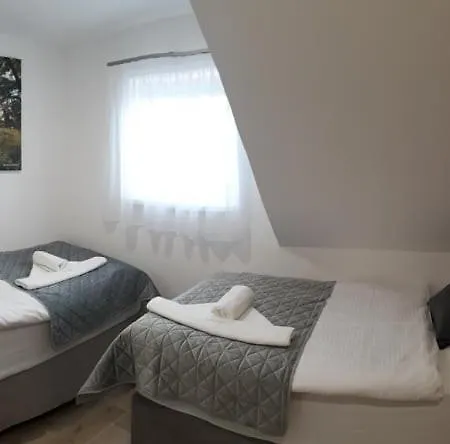 Aparthotel Apartmanovy Dum Na Kolonade 3*